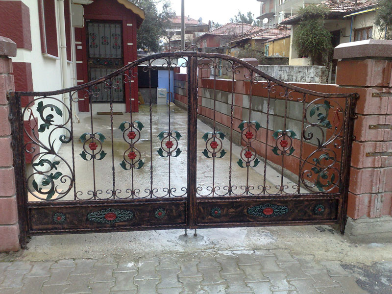 Bahçe Kapısı
